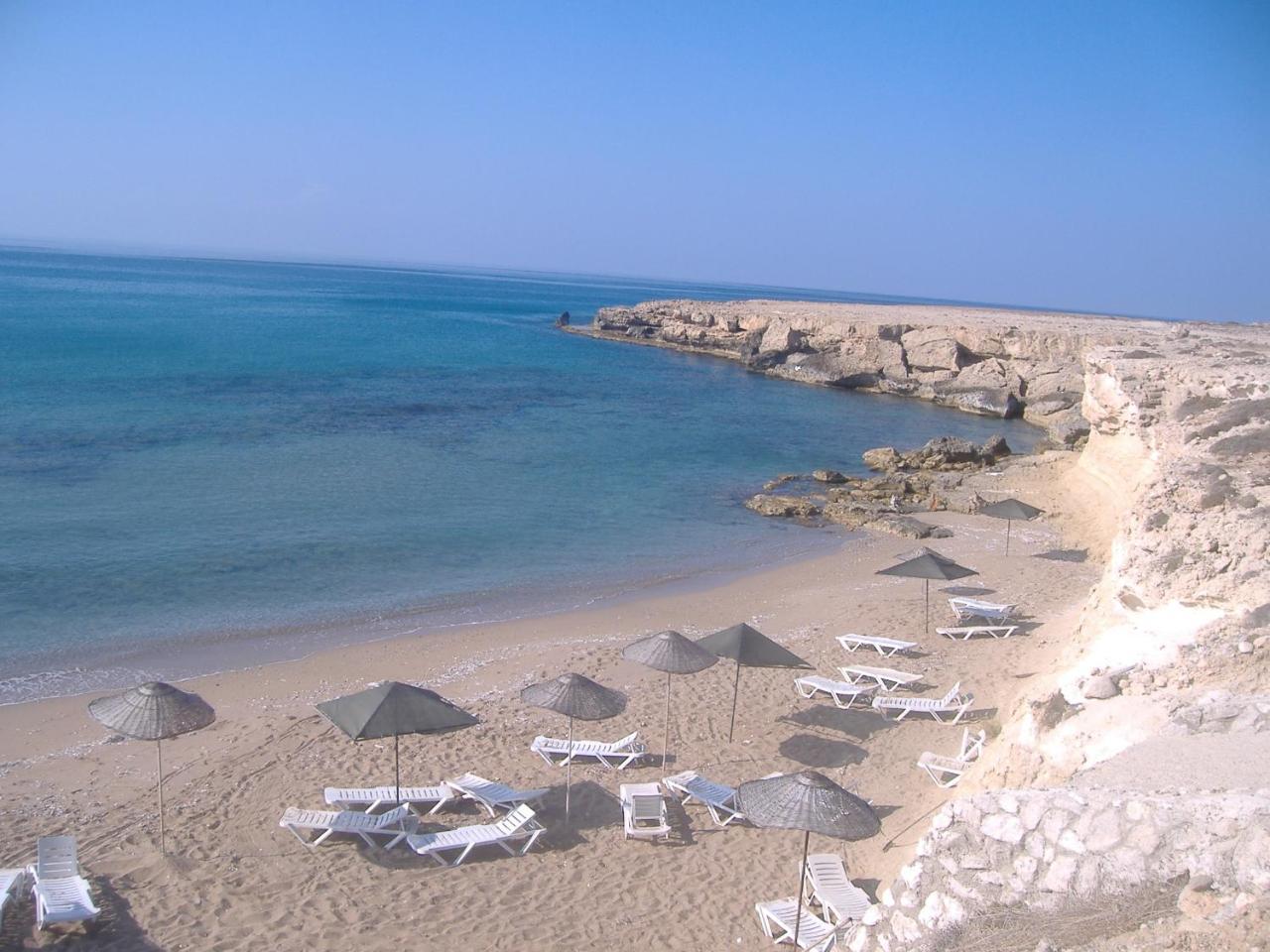 Theresa Hotel At Karpaz Peninsula Agia Trias エクステリア 写真
